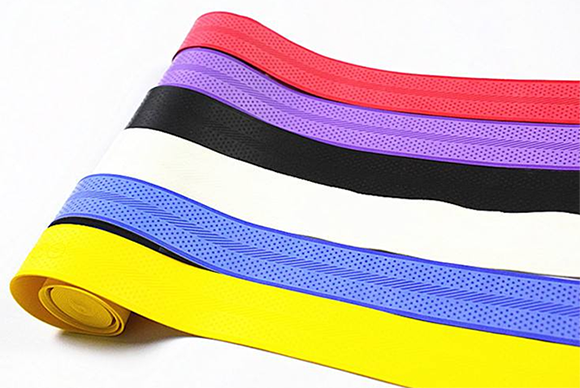 原來人們口中的羽毛球拍外柄皮是吸汗帶！